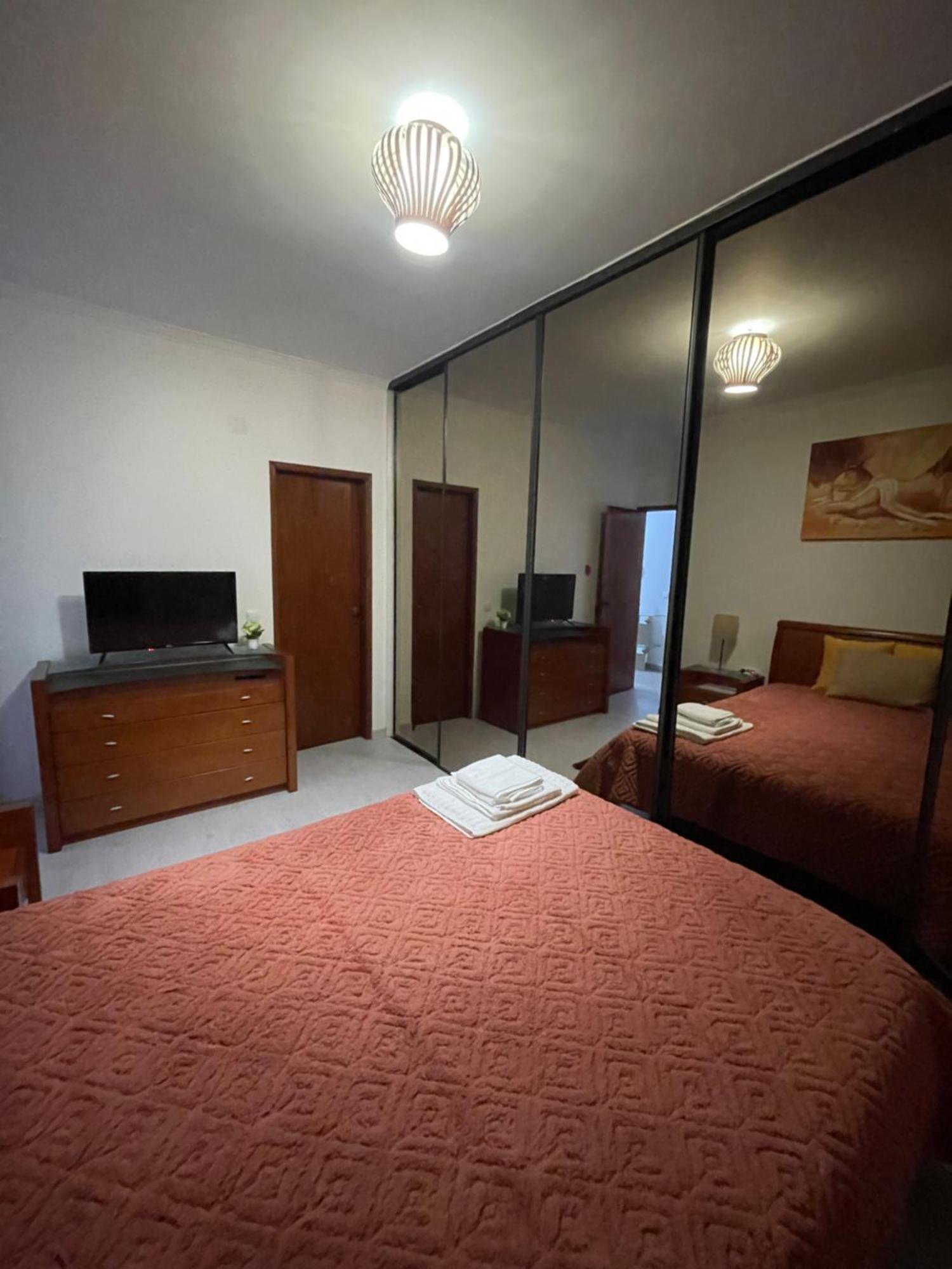 Quarto Suite Relaxante Almada Exterior foto